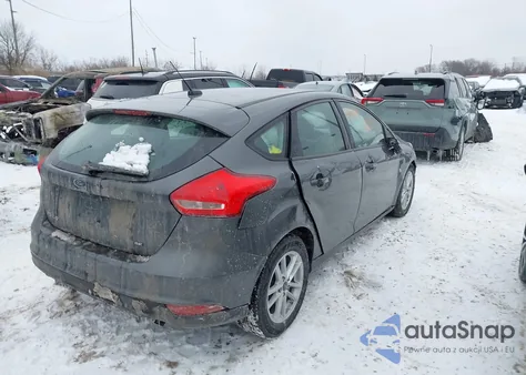 2018 Ford Focus Se z USA, uszkodzony, nr VIN 1FADP3K26JL330163